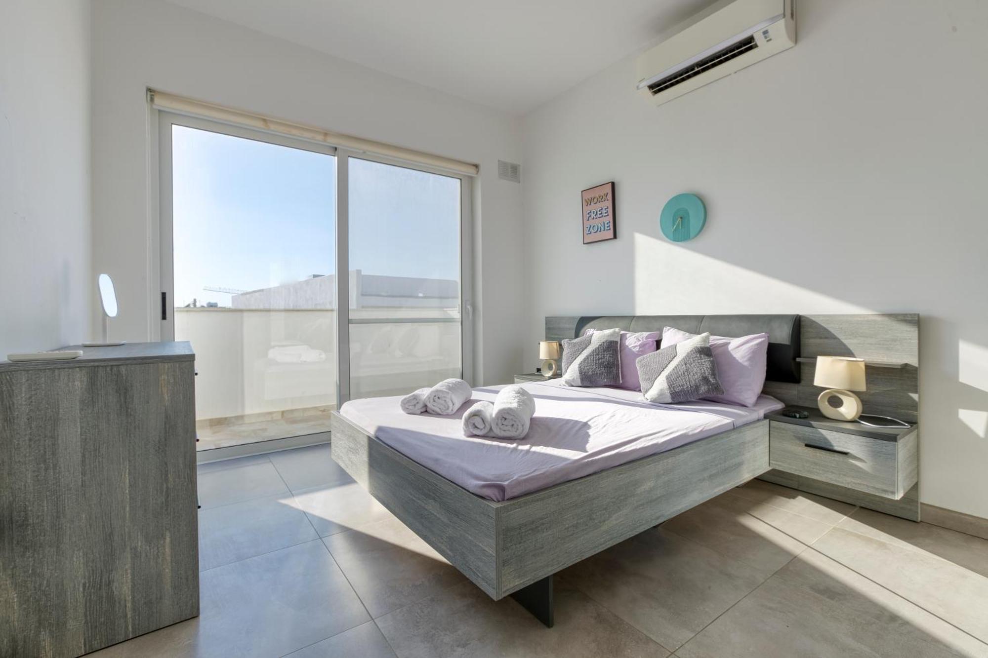 Annitchka Mansions - Penthouse In Central Malta Birkirkara Exterior foto
