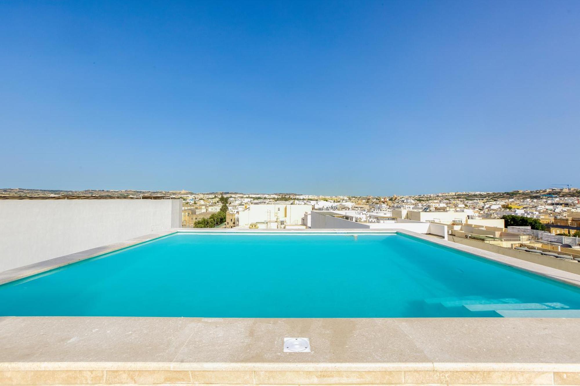 Annitchka Mansions - Penthouse In Central Malta Birkirkara Exterior foto
